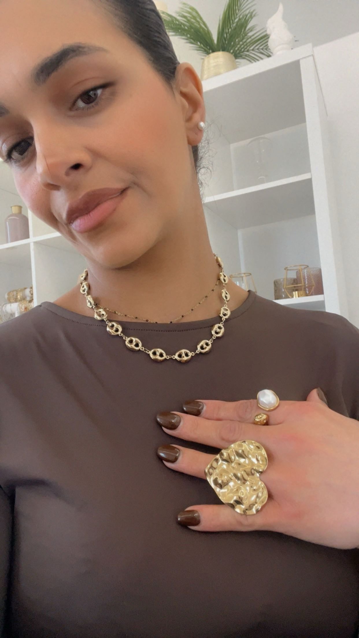 COLLIER LOUISA