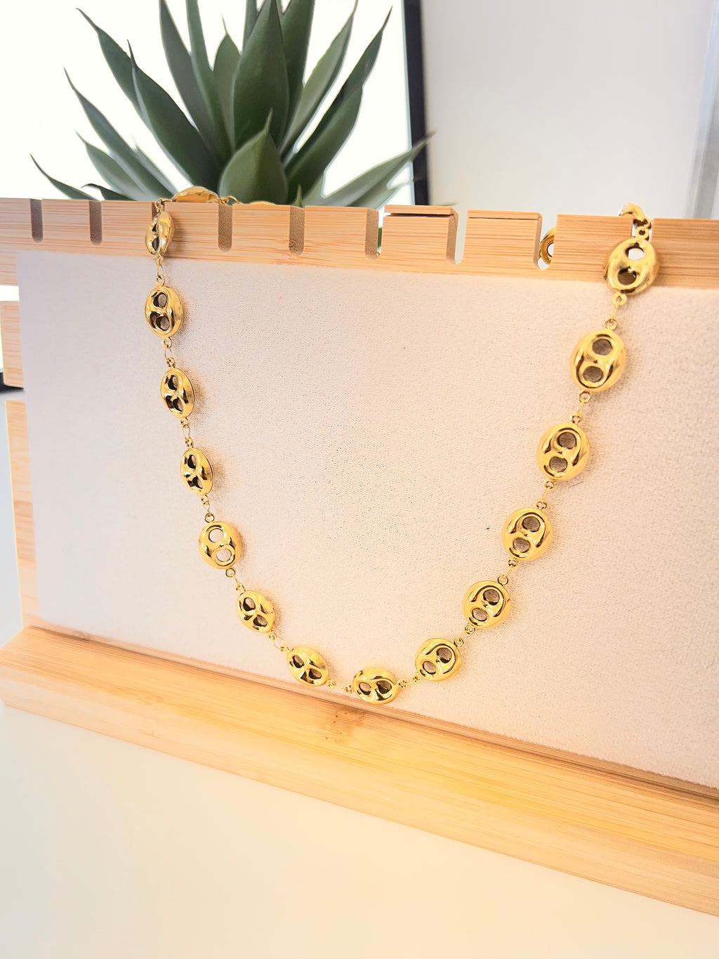 COLLIER LOUISA