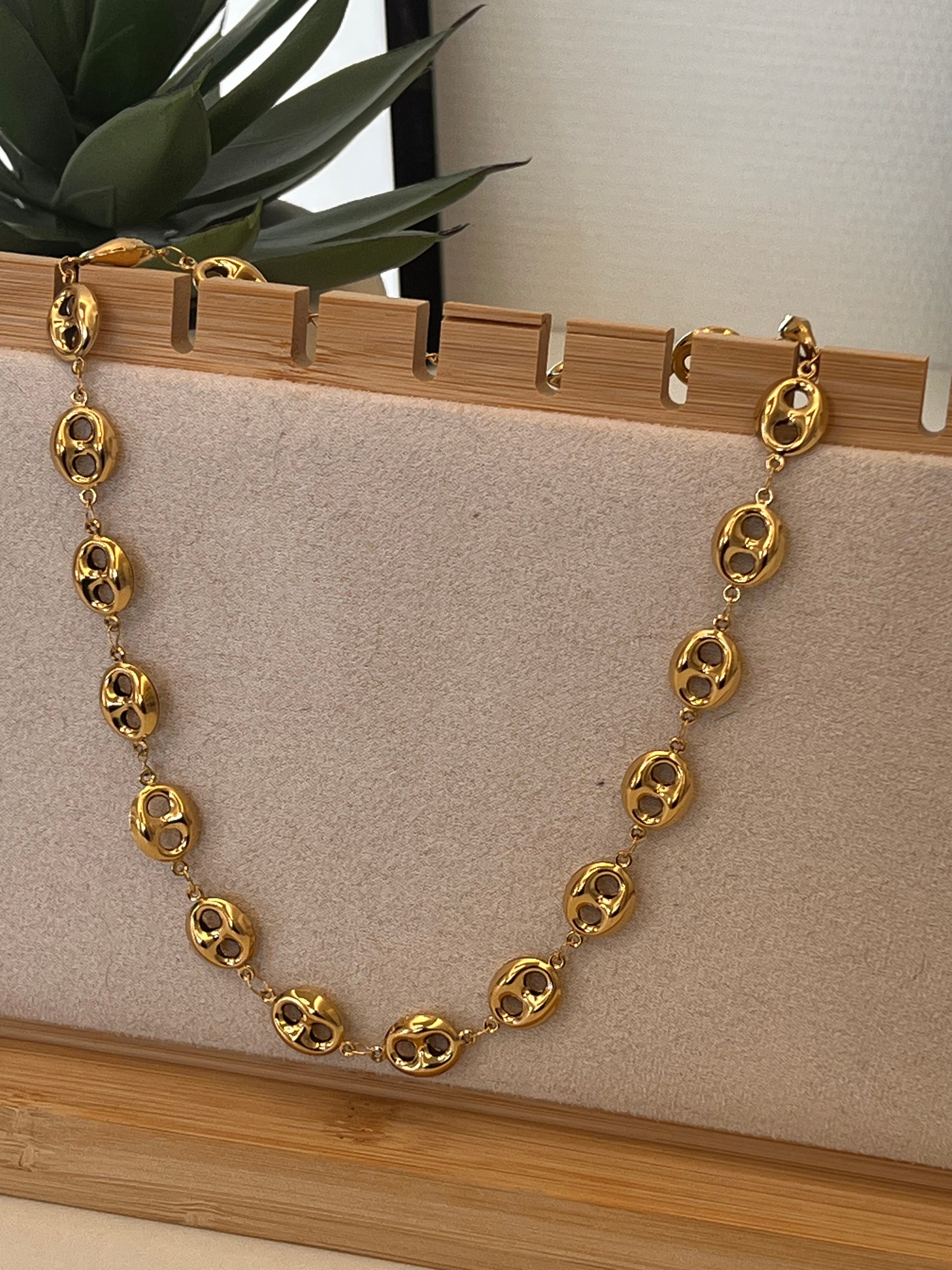 COLLIER LOUISA