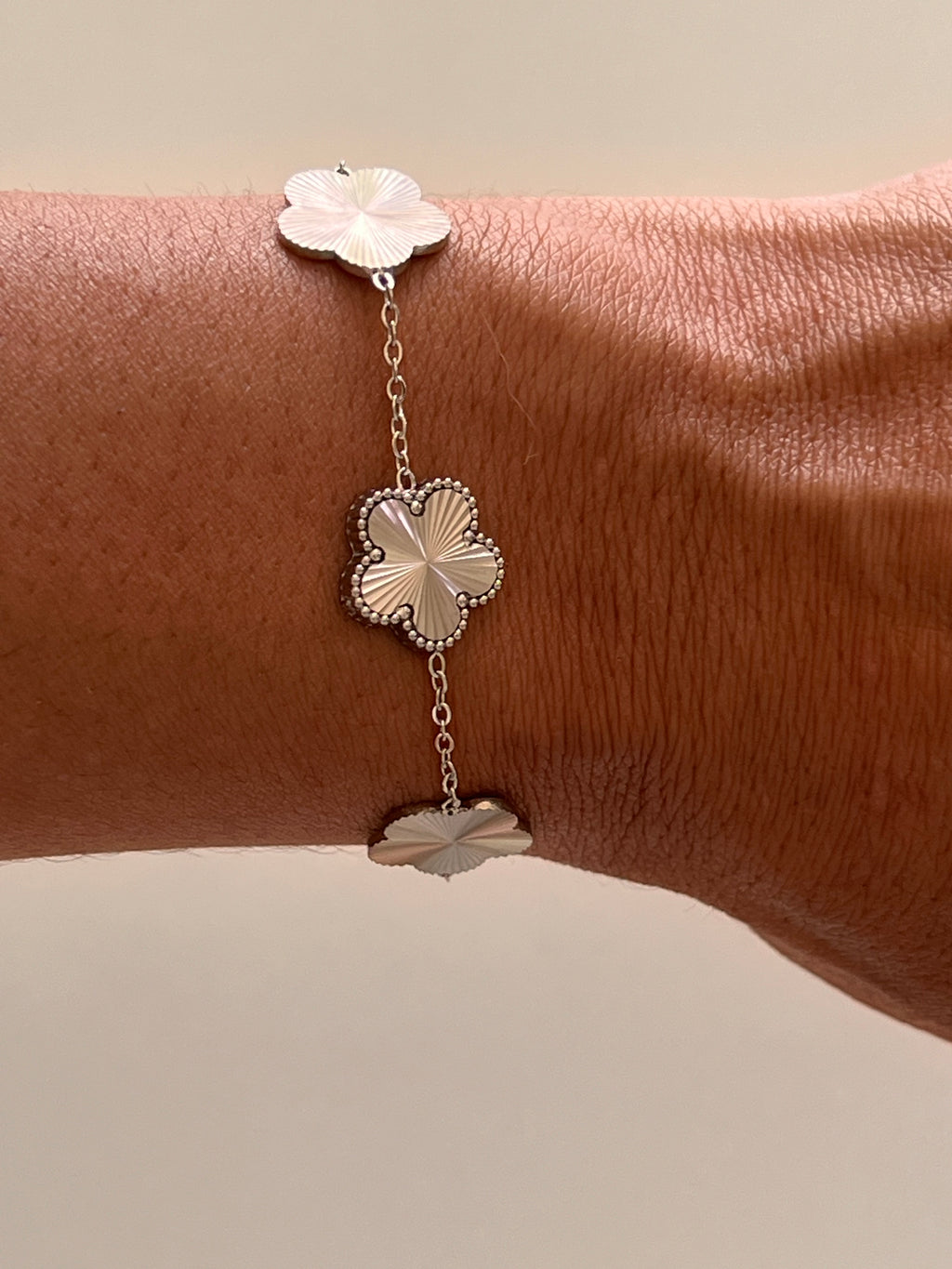 ✨ Bracelet Clover Chic ✨