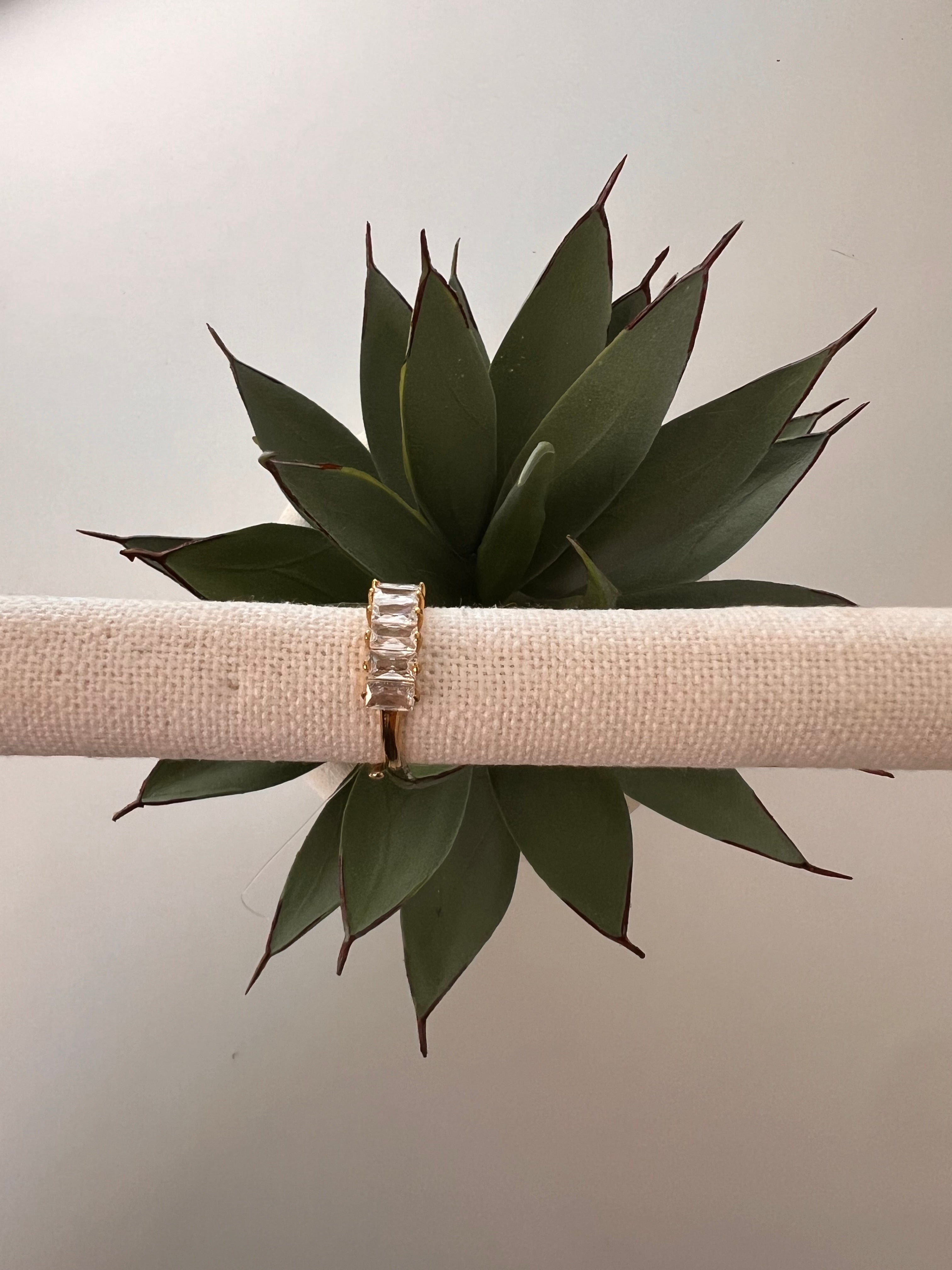 BAGUE LUCIA