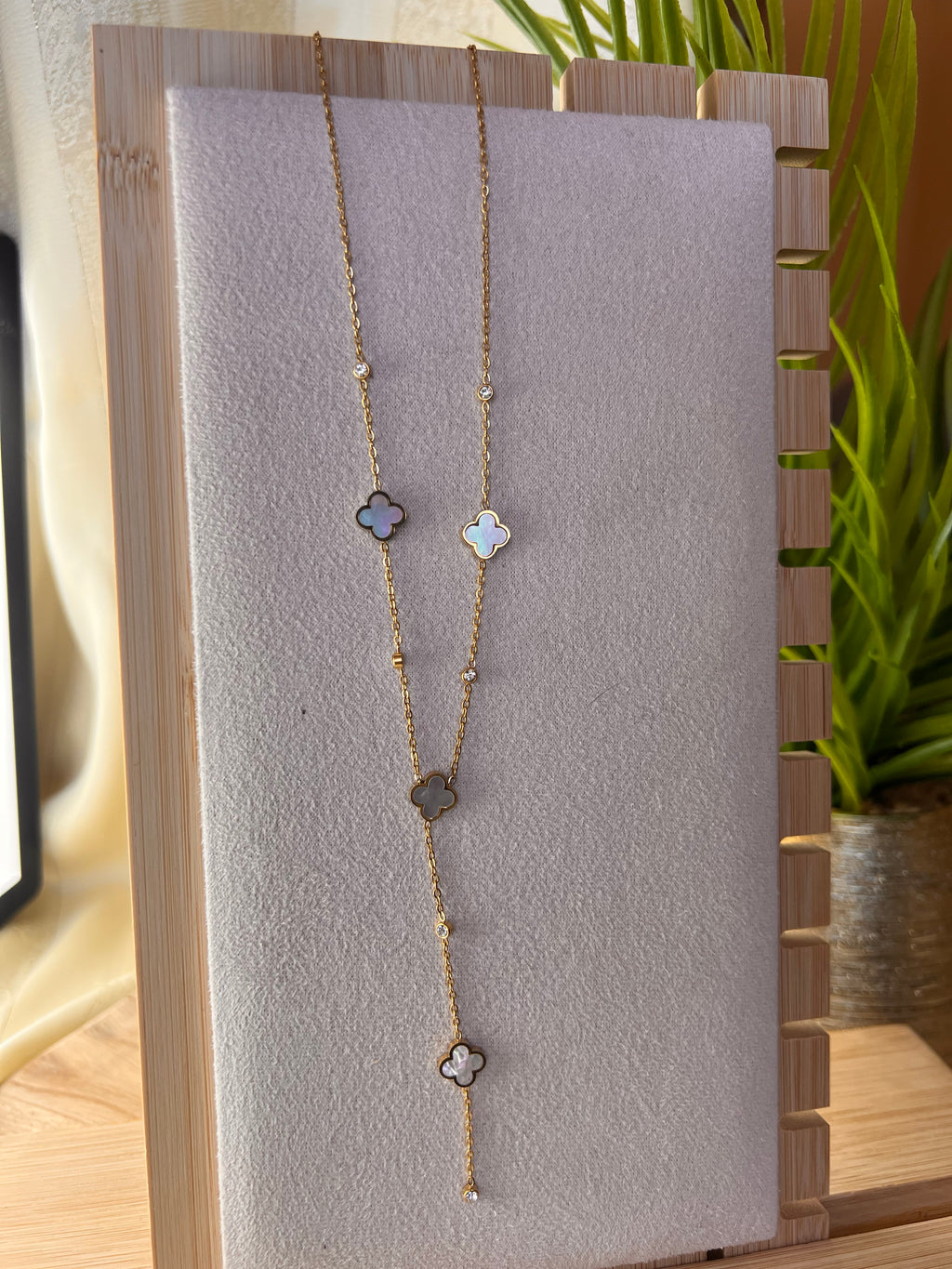 COLLIER Y BLOSSIA